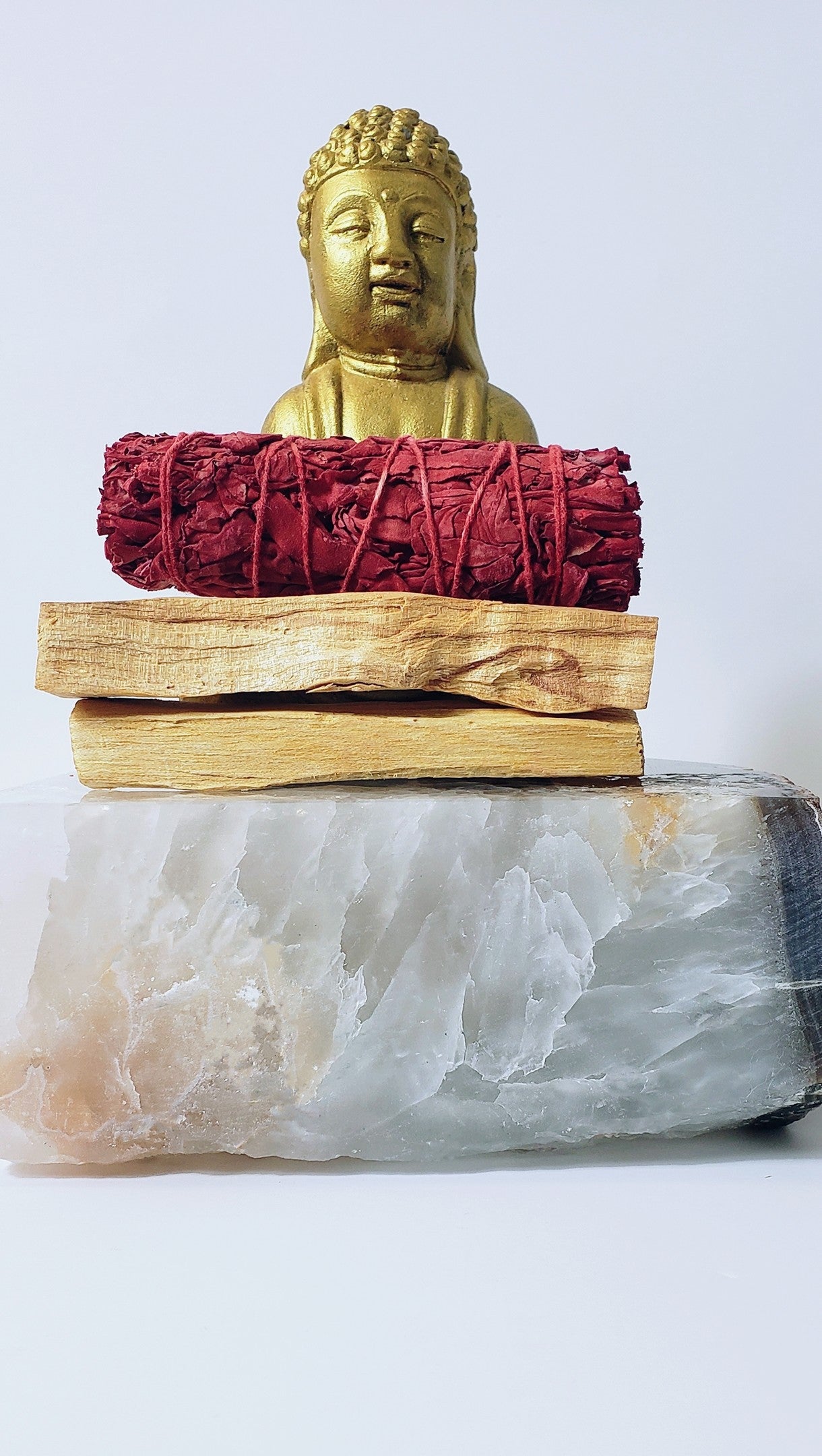 Palo Santo aka "Holy Wood" is sourced from ethically harvested trees in Peru. This sacred stick is great for energy and crystal cleansing. 